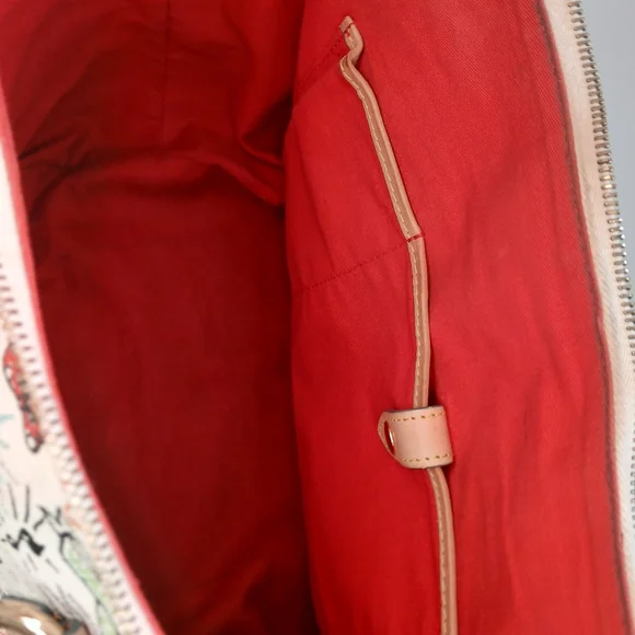 🏰✨️Dooney and Bourke- Disney Sketch Edition- Large Tote Bag - Picture 9 of 16